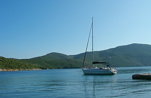 Sailing Holidays in Vasiliko Bay (Peristera Islet), Alonnisos, Sporades Islands, Greece with Sail la Vie!